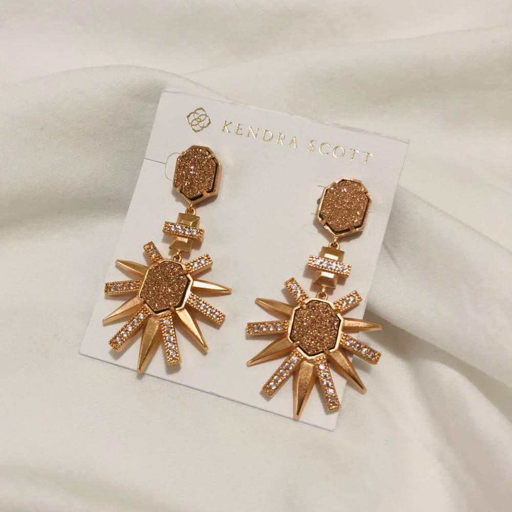 KENDRA SCOTT | Rose gold starburst earrings